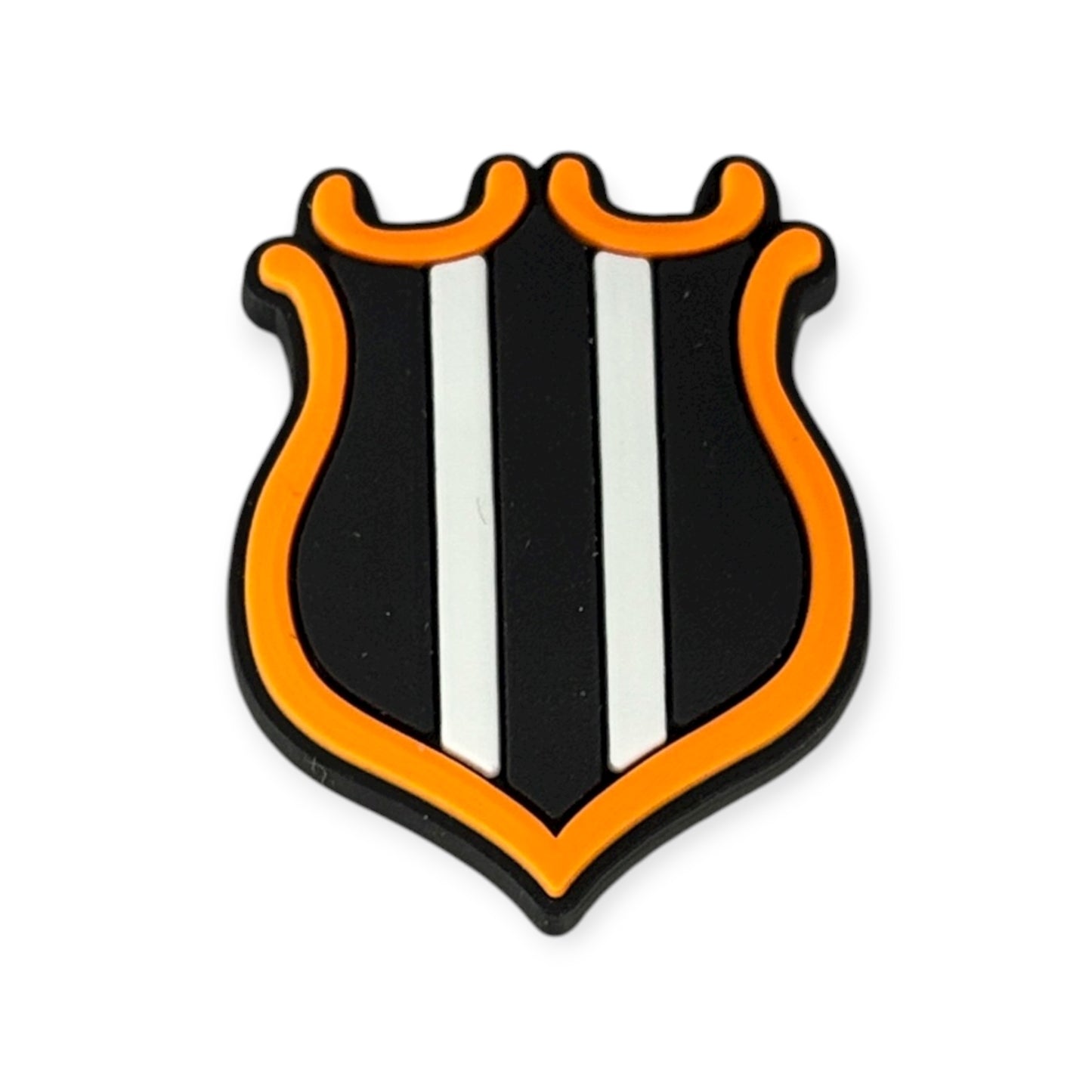 Newcastle Black & White Badge | 152