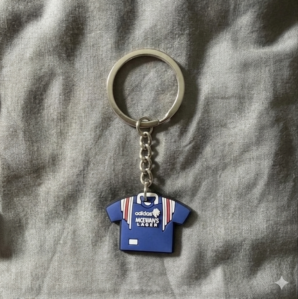 Retro Shirt Keyring